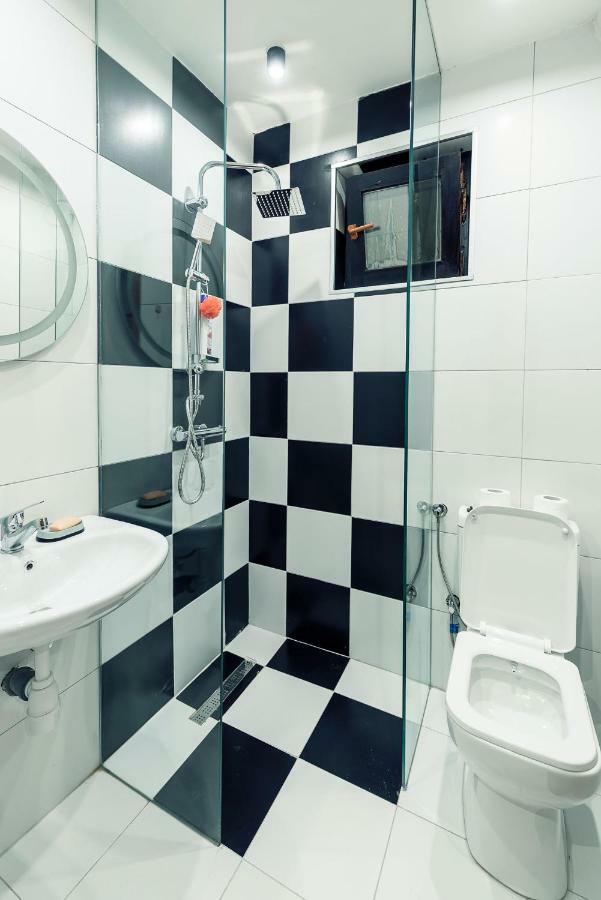 Town Hostel เปเย ภายนอก รูปภาพ