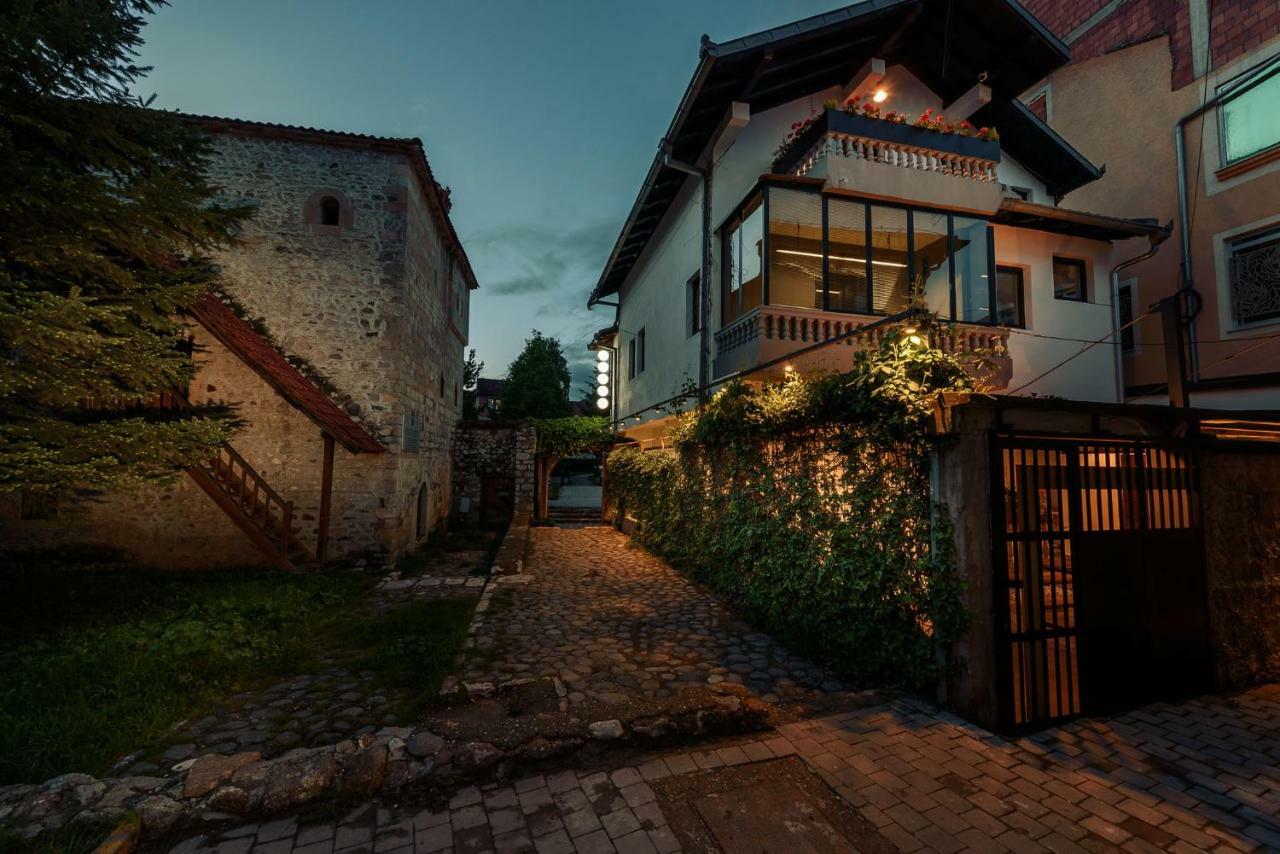 Town Hostel เปเย ภายนอก รูปภาพ